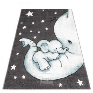 Kusový koberec do dětského pokoje se slůnětem