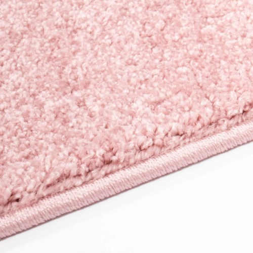růžový koberec pro dívky